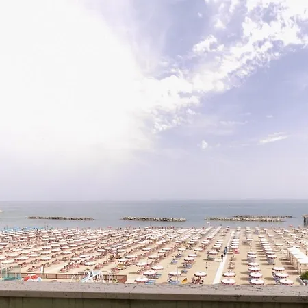 Augusta Hotel Gabicce Mare