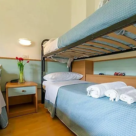 Hotel Augusta 3*