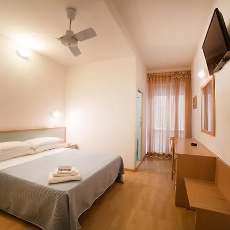 Szálloda Augusta Gabicce Mare